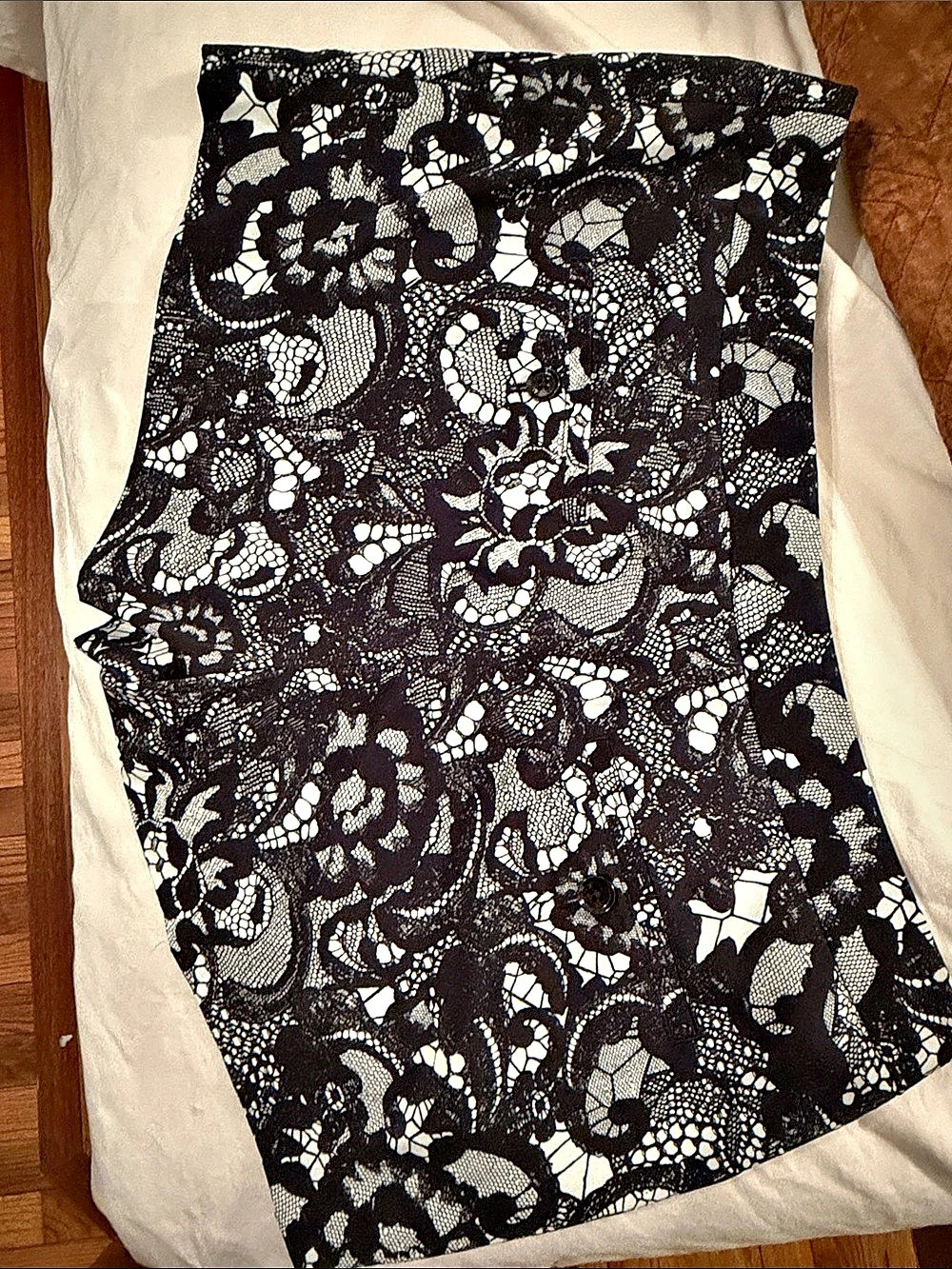 Express Floral Mini Skirt in Black & White Size 6